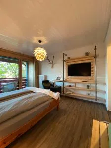 Doppelzimmer mit Bad & Balkon - انزكلوسترل