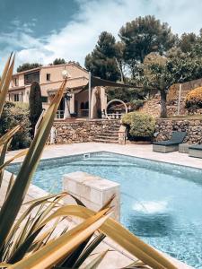 Villas Villa sur les hauteurs de Sanary-sur-mer : photos des chambres