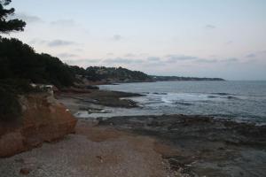 Preciosas vistas al mar y montaña en la Ampolla