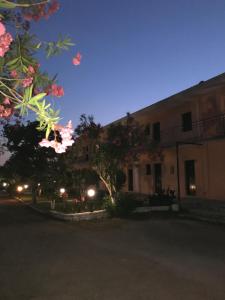 Banos Apartments and swimming pool