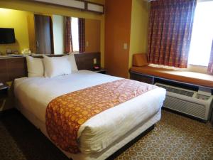 Microtel by Wyndham South Bend Notre Dame University