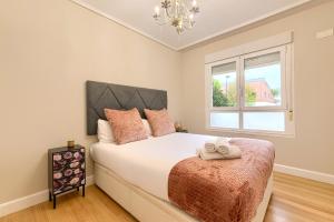 Vivienda turística reformada en zona residencial con garaje y wifi