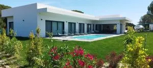 Valverde 3 Villa, Vilamoura, Algarve, only 5 minutes from Marina, Golf and Beach - Monte do Poço