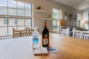 Beach Place at True Blue - Close to the beach!