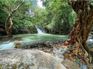 Casa Moderna con Piscina Climatizada Altos del María