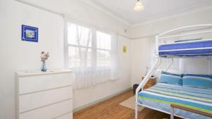 Beachhouse Barrenjoey - Ettalong Beach