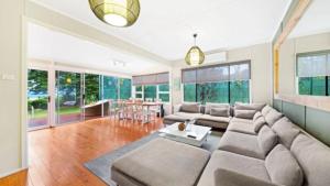 Beach Shack - Waterfront Patonga