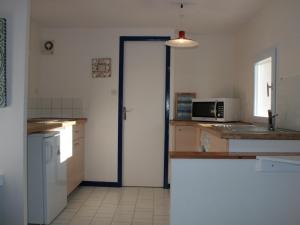 Maison de vacances à La Terrière, 300m de la plage, proche forêt, 4 pers, parking, animal accepté - FR-1-22-187