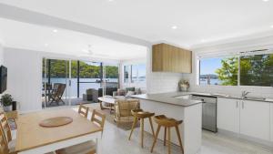 Sams Shack Waterfront Woy Woy Bay