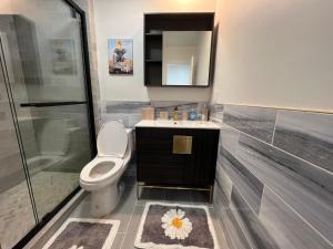 Spacious, cozy villa wparking in Coligny Villas