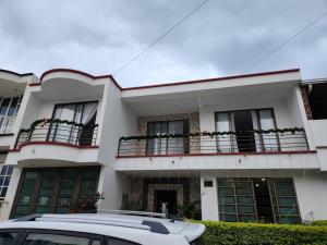 Elegante, hermoso, equipado en Villeta - 3hvězdičkové hotely ve městě Villeta