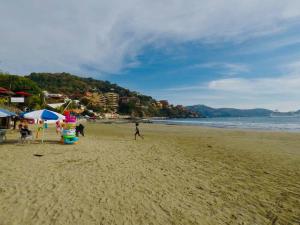 Boutique Condo Close to Everything