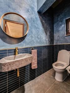 Luxury Farmhouse Villa surrounded with Nature & Farm Animals Alpacas etc