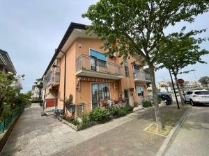 Big Apartment with 3 rooms