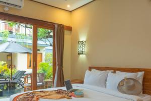 Liliy Guest House Legian