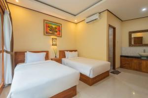 Liliy Guest House Legian near Beach