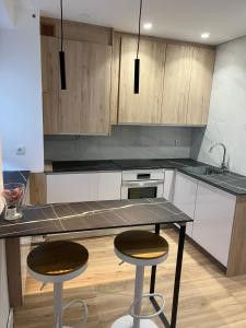 "El Paraguas del Antiguo" Parking privado gratuito-Tres dormitorios independientes