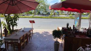 Brother Friendly - Gia Cat Long Hotel