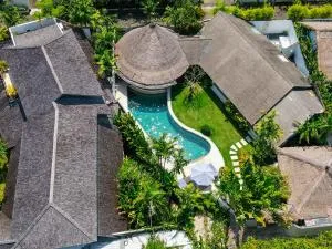 Villa Damai Kecil Seminyak - 佩提腾吉特