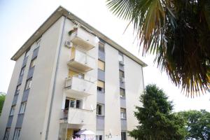 Apartment in Opatija with balcony, air conditioning, WiFi, washing machine 5175-1