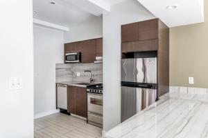 Sutton Place 1br w doorman gym nr Sutton Park NYC-1013