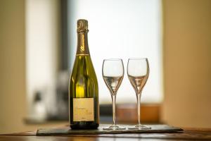 Le Fermage - logement avec piscine, sauna et jacuzzi