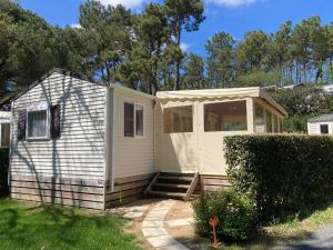 Campings Le Domaine des Pins : photos des chambres