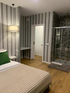 Largo da Rainha, Guesthouse