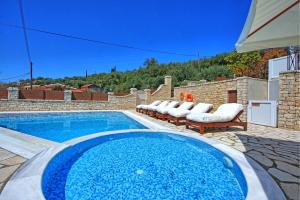 Villa Angie - 150m2 Nature Retreat with Private Pool in Nymfes by PosarelliVillas