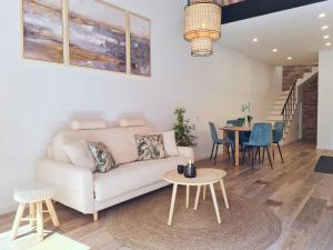 CASA OFICINA - Praia & Centro (300m) - WiFi - AC