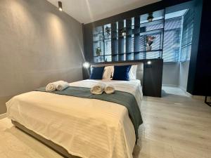 Luxury by Magic Apartments