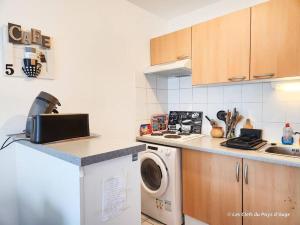 Appartements Bel F3 en residence avec piscine, baignoire balneo : photos des chambres