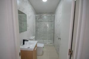 For you Rentals Encantador y único estudio TEMPORAL en Tetuan Madrid MLU411