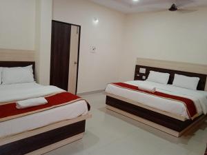 SRI BHAVYARESIDENCY