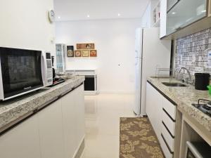 Excelente apartamento a 200m do mar - HI02F