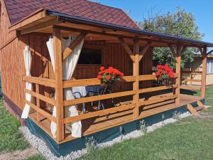 Drewniane domki w Wilkasach