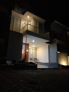 Villa Ravindra Syariah