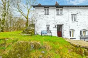 Potter's Wheel, by the lake - High Nibthwaite