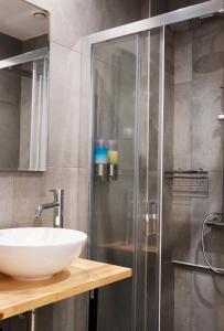 Olvia Suites