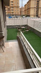 Lovely 3 bedroom ground floor flat. Private garden