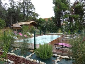 B&B / Chambres d'hotes DOMAINE DU SIESTOU WINE RESORT & spa : photos des chambres