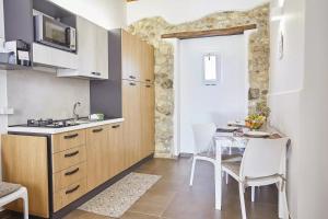 Casale Sammartano Apartments