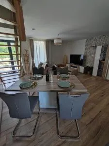 Gîte Les Jasmins - Montanel