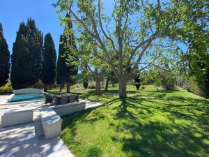 B&B / Chambres d'hotes Bastide de Gueissard : Chambre Double Deluxe