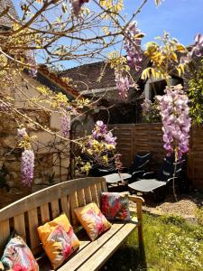 Maisons de vacances Le Lavoir aux Roses by Gites Sud Touraine : photos des chambres