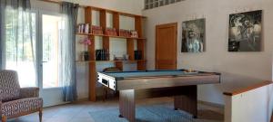 Villas Villa L'Oree Des Lacs entre Var et Verdon : photos des chambres
