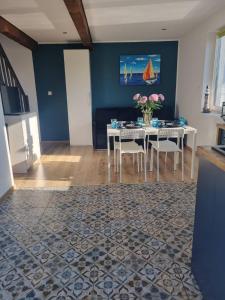 Domki na Wzgórzu Jastrzębia Góra Tupadły