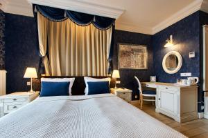 SleepWalker Boutique Suites