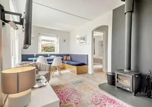 Castaways Lodge 9 - Henstead