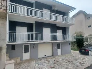 Apartment Sano - Strožanac